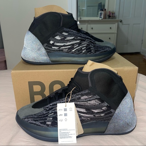 NWTAuthentic Adidas Yeezy QNTM With Original Box